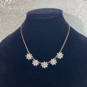 Chloe bronze Gold and White Floral Necklace